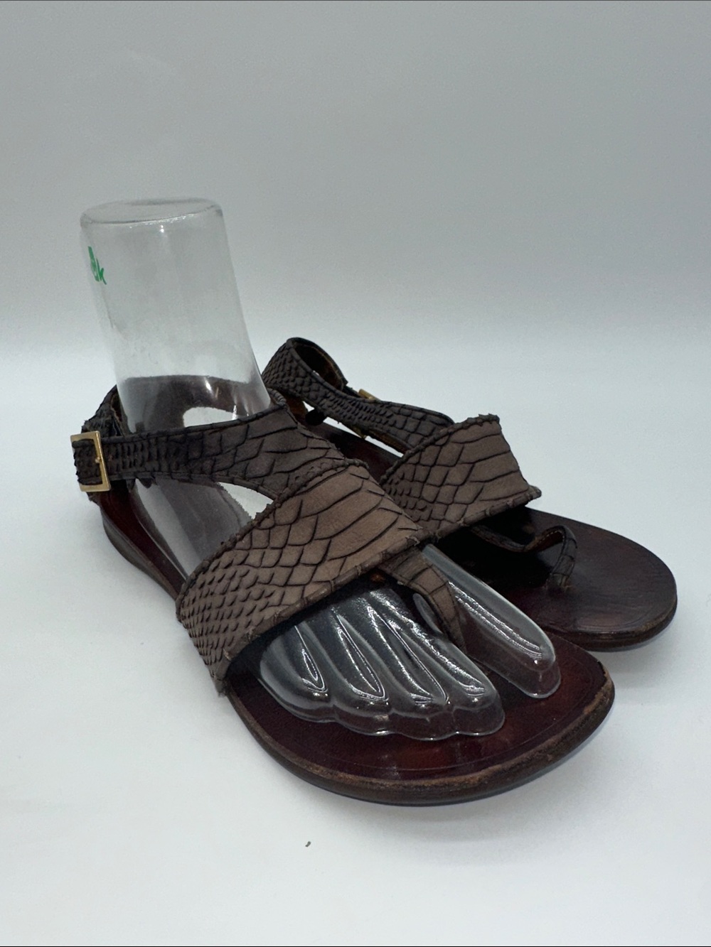 Chie Mihara Jonas Brown Textured Leather Flat Thong Sandals